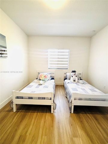 11855 SW 227th St, Miami, FL 33170