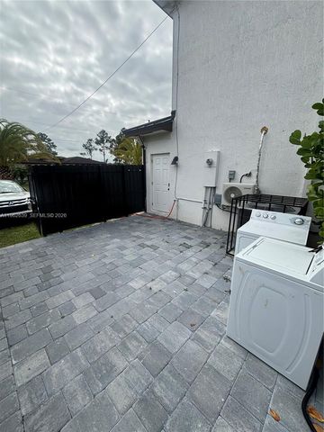 11855 SW 227th St, Miami, FL 33170