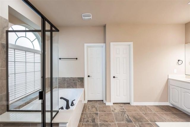 120 Sweet Gum Street, Red Oak, TX 75154