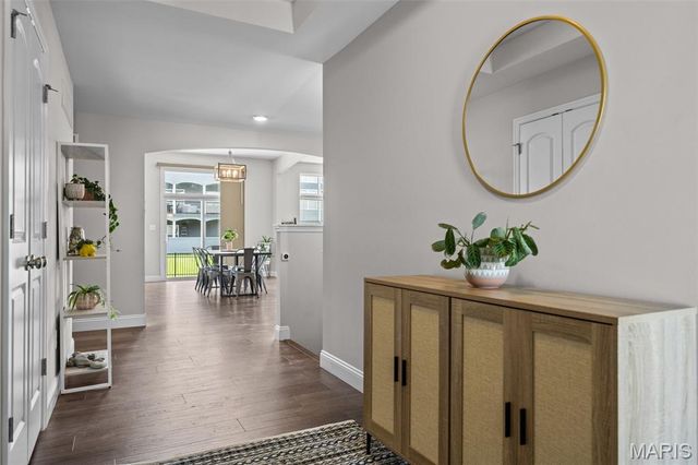862 Topsfield Drive, Lake St Louis, MO 63367