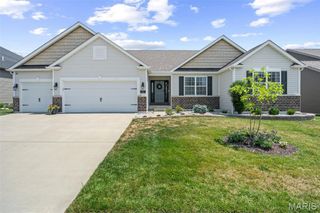 862 Topsfield Drive, Lake St Louis, MO 63367