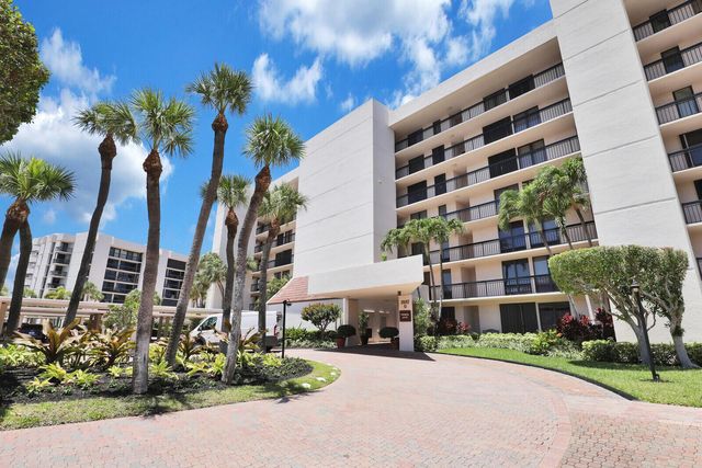 2687 N Ocean Boulevard G-305, Boca Raton, FL 33431
