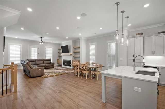 102 Stonehouse Drive, Cumming, GA 30040