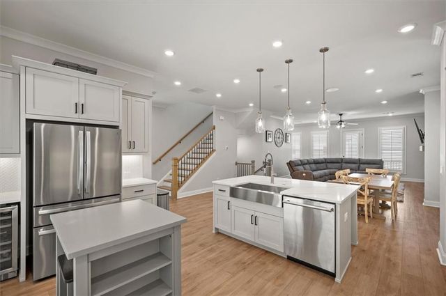 102 Stonehouse Drive, Cumming, GA 30040