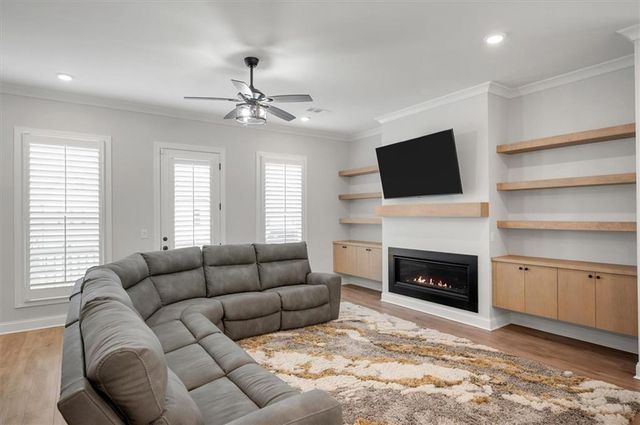 102 Stonehouse Drive, Cumming, GA 30040