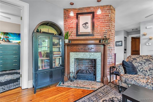 11 15th Street, Buffalo, NY 14213