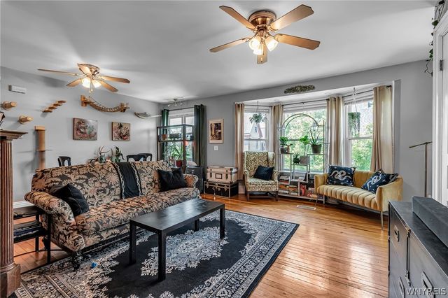 11 15th Street, Buffalo, NY 14213