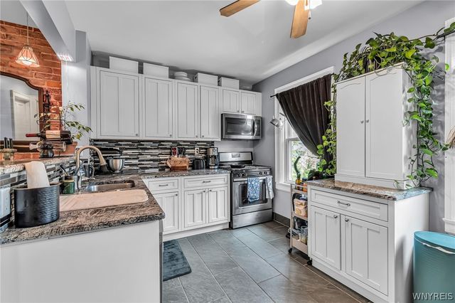 11 15th Street, Buffalo, NY 14213