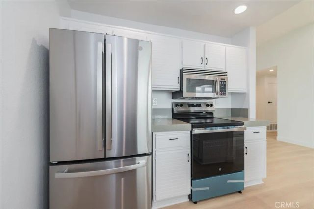 9 Wintermist, Irvine, CA 92614