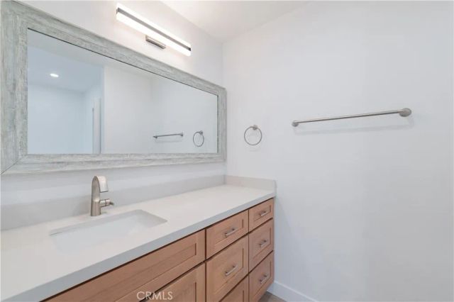 9 Wintermist, Irvine, CA 92614