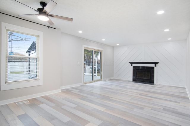 4253 Demorest Cove Court, Grove City, OH 43123