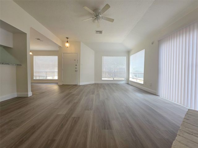 1912 Tremont Court, Rosenberg, TX 77471