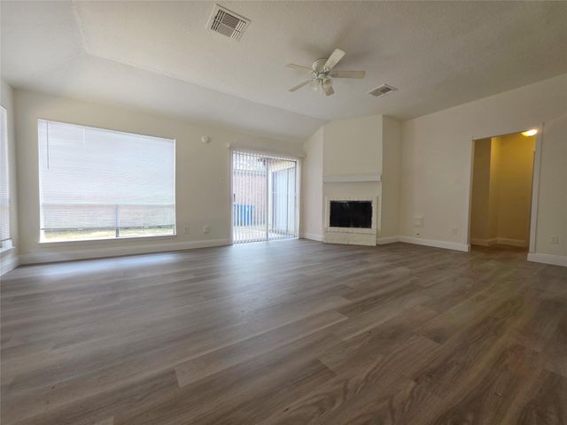 1912 Tremont Court, Rosenberg, TX 77471