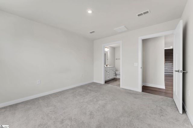 901 Leyburn Lane, Greenville, SC 29617