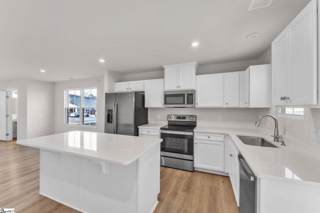 901 Leyburn Lane, Greenville, SC 29617