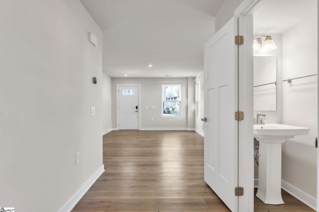 901 Leyburn Lane, Greenville, SC 29617