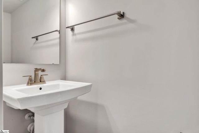 901 Leyburn Lane, Greenville, SC 29617