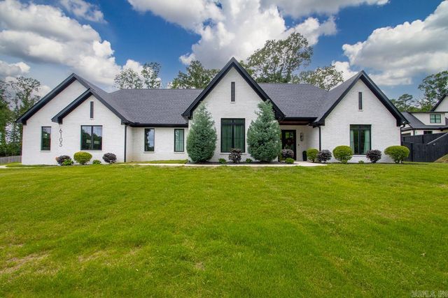6105 Fait Road, Benton, AR 72019