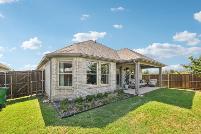 1048 Tarryhill Drive, Crowley, TX 76036