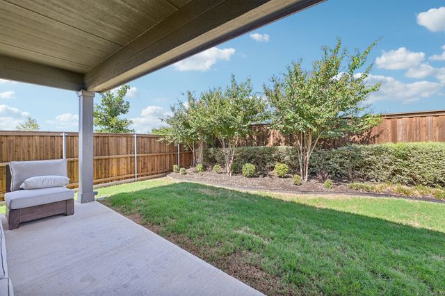 1048 Tarryhill Drive, Crowley, TX 76036