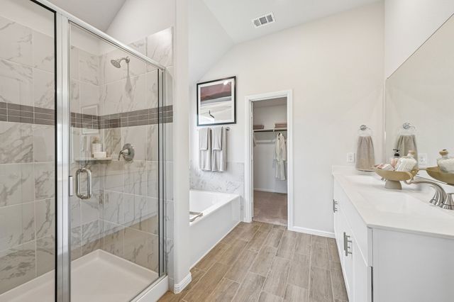 1048 Tarryhill Drive, Crowley, TX 76036