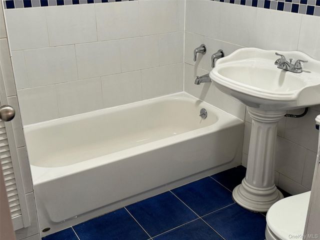 22 W 1st Street, Patchogue, NY 11772