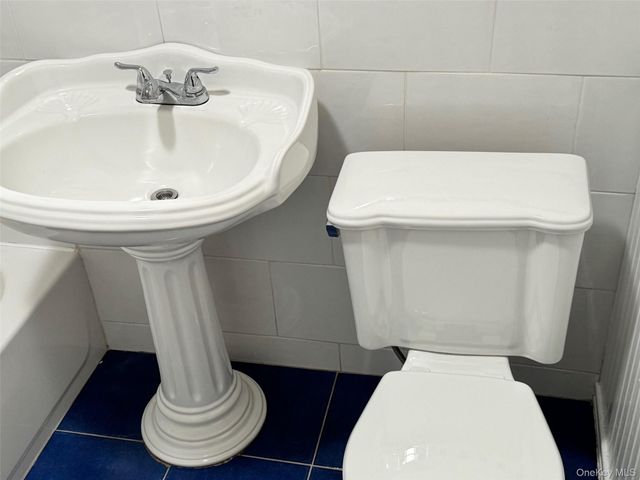 22 W 1st Street, Patchogue, NY 11772