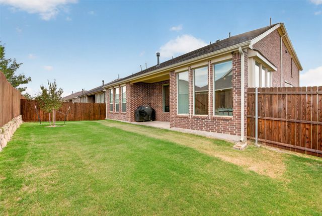 301 Red Cedar Drive, Princeton, TX 75407
