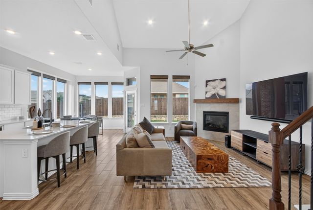 301 Red Cedar Drive, Princeton, TX 75407