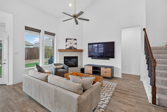 301 Red Cedar Drive, Princeton, TX 75407