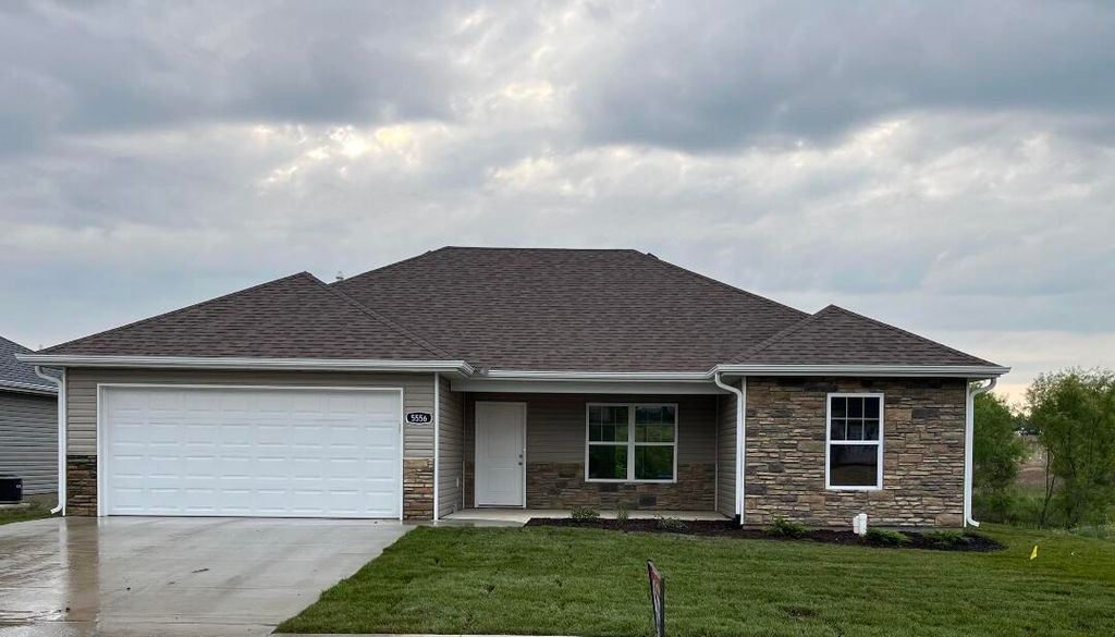 5556 SWEETGUM CIR, Columbia, MO 65202