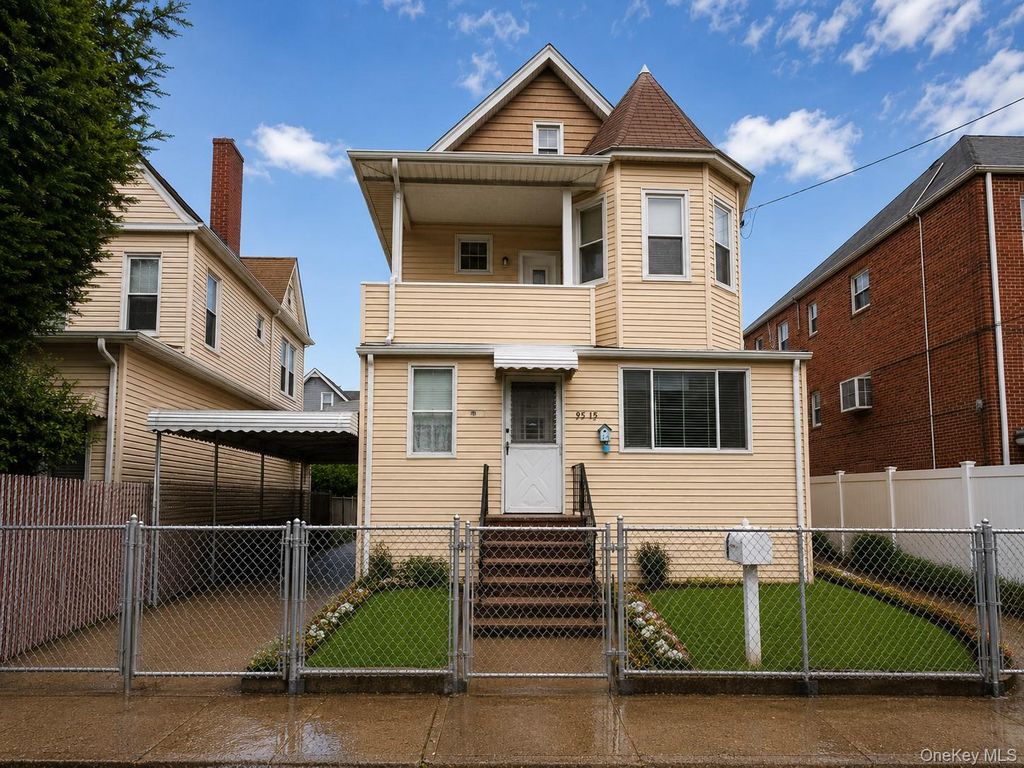 95-15 118th Street, Richmond Hill S., NY 11419 — exterior
