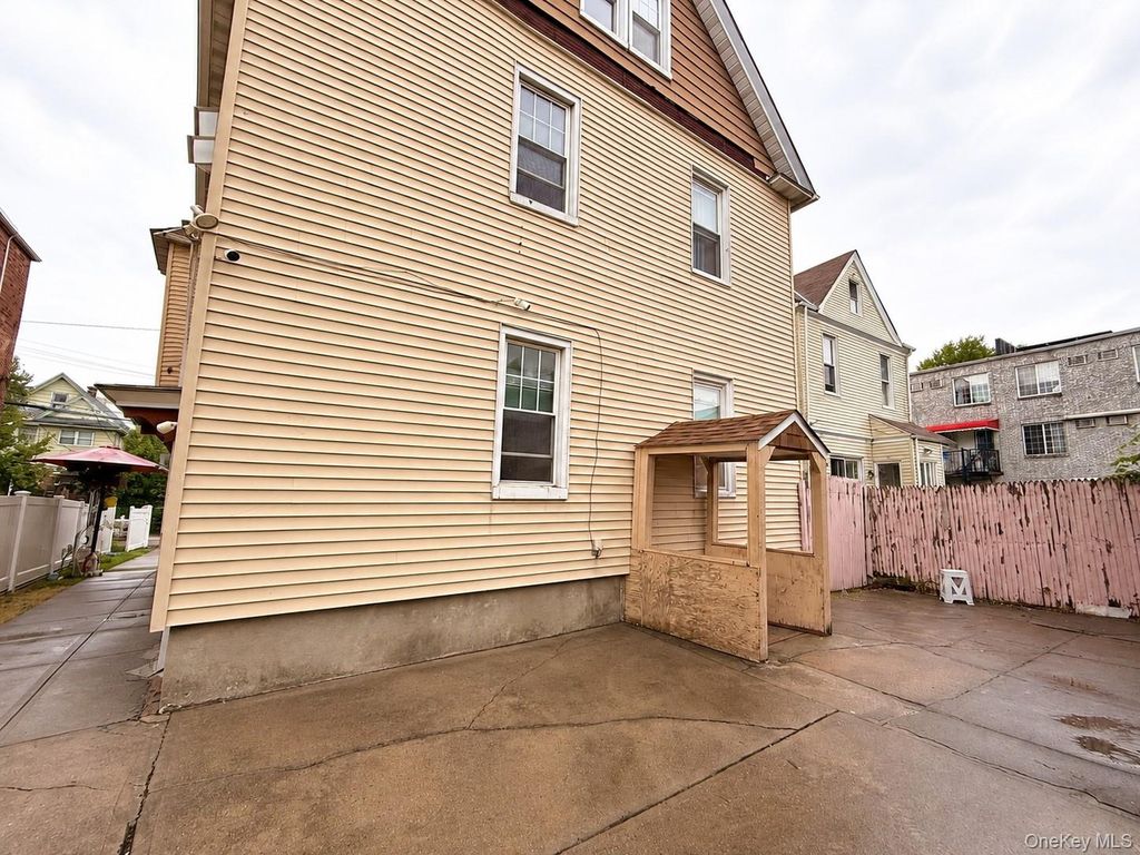 95-15 118th Street, Richmond Hill S., NY 11419 — photo 3