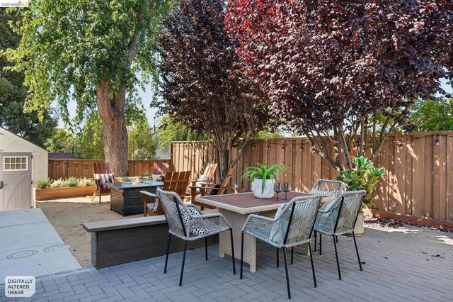 18977 Patton Dr, Castro Valley, CA 94546