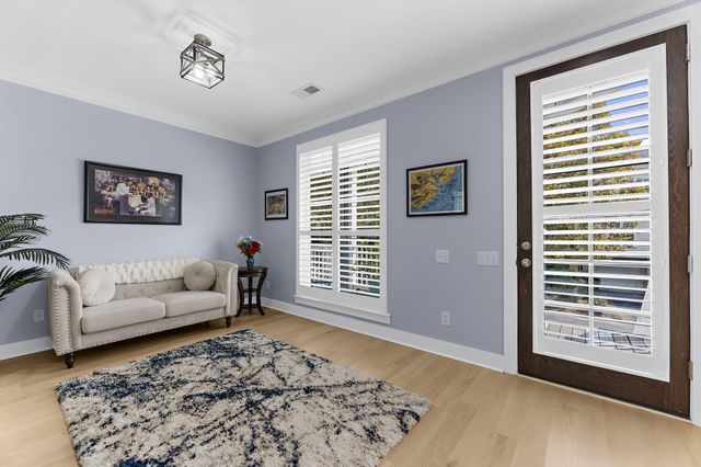 1604 Hopeman Lane, Mount Pleasant, SC 29466