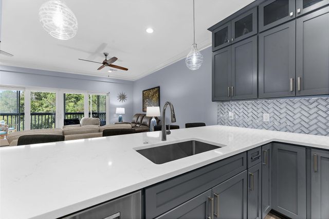 1604 Hopeman Lane, Mount Pleasant, SC 29466