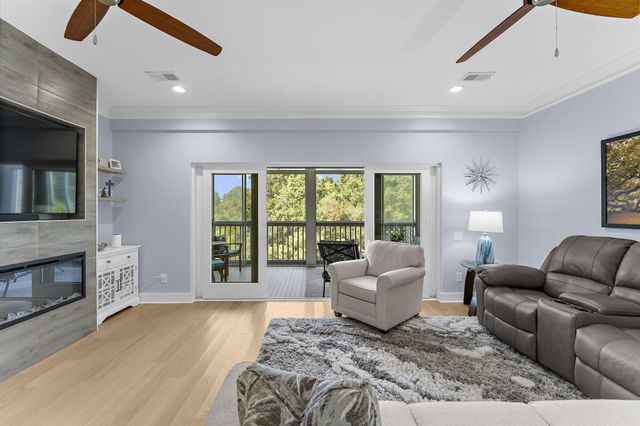 1604 Hopeman Lane, Mount Pleasant, SC 29466