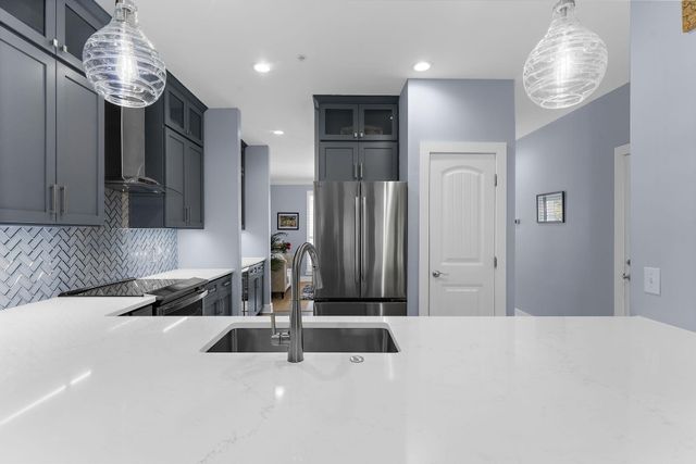 1604 Hopeman Lane, Mount Pleasant, SC 29466