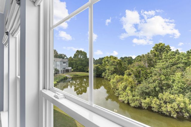 1604 Hopeman Lane, Mount Pleasant, SC 29466