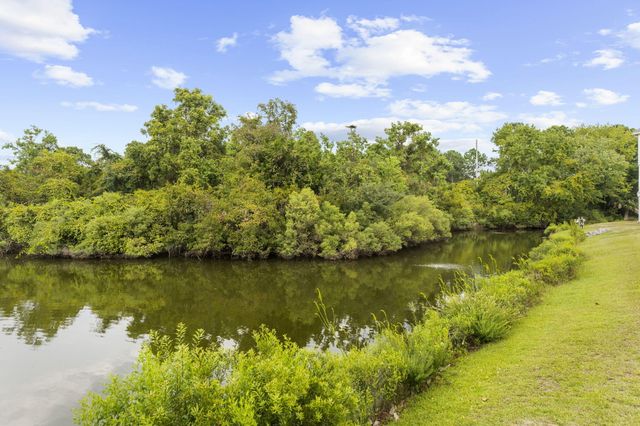 1604 Hopeman Lane, Mount Pleasant, SC 29466