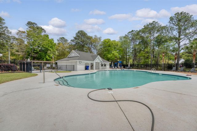 1604 Hopeman Lane, Mount Pleasant, SC 29466