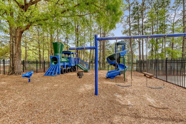 1604 Hopeman Lane, Mount Pleasant, SC 29466