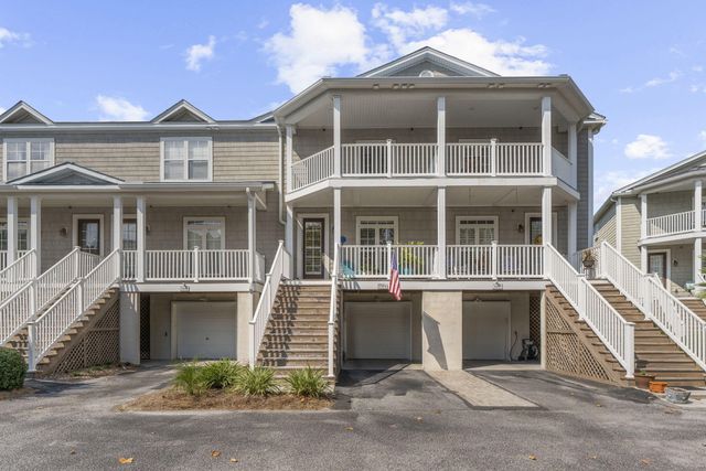 1604 Hopeman Lane, Mount Pleasant, SC 29466