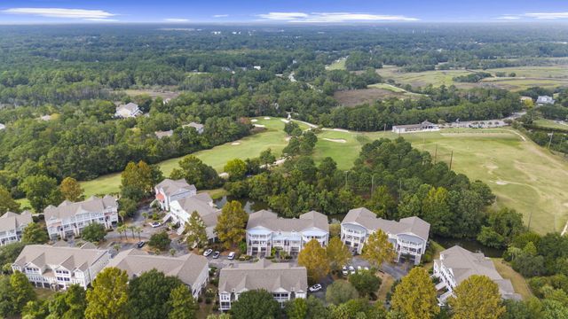 1604 Hopeman Lane, Mount Pleasant, SC 29466