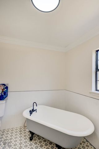 6343 President, Keithville, LA 71047