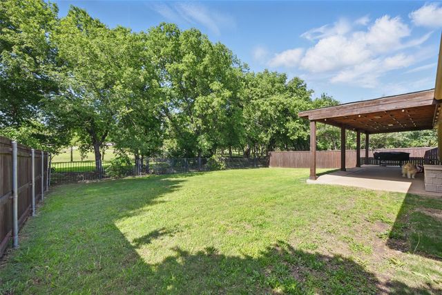 6008 Creekway Drive, Denton, TX 76226