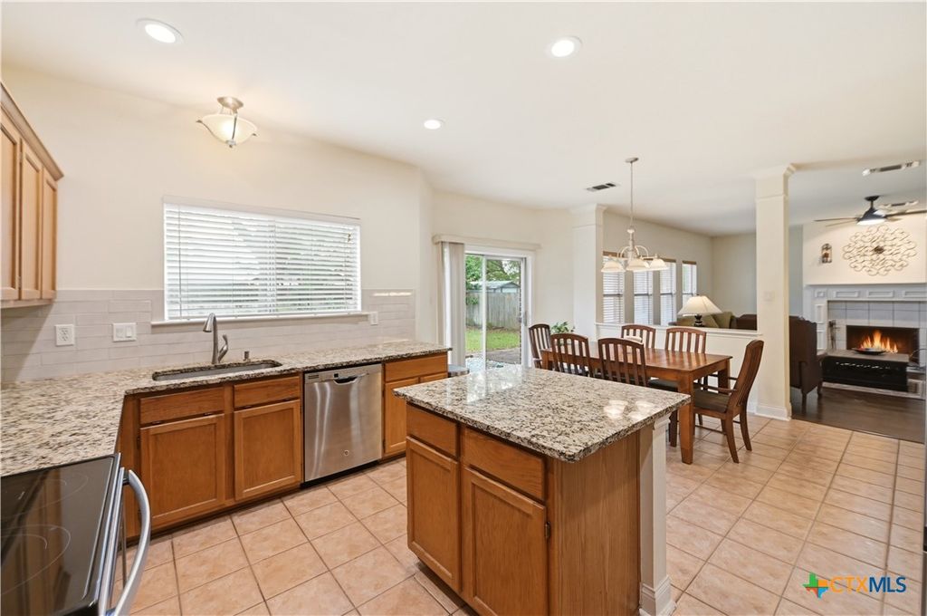 Image 12 of property listing at 12230 Stable Pass, San Antonio, TX 78249