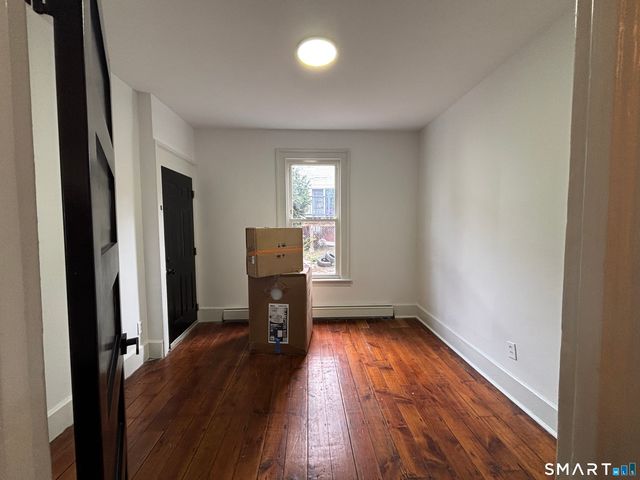 118-120 Pequonnock Street, Bridgeport, CT 06604
