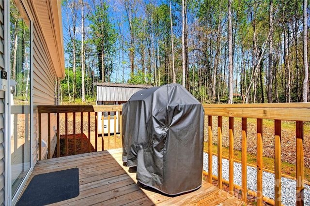 55 Cypress Road, Marion, NC 28752
