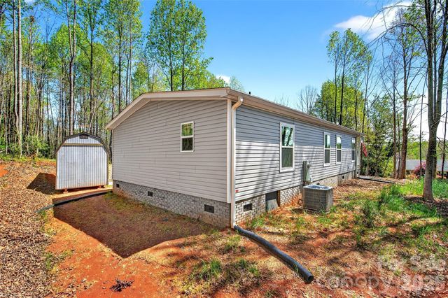 55 Cypress Road, Marion, NC 28752